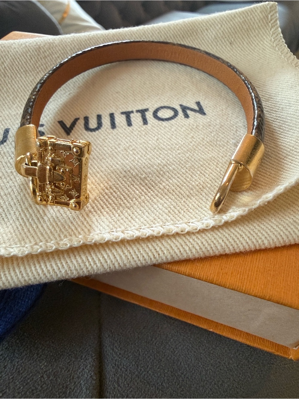 🔥Louis Vuitton Malle Charm Bracelet with Gold Hardware Retail 39+🔥 - Picture 13 of 15